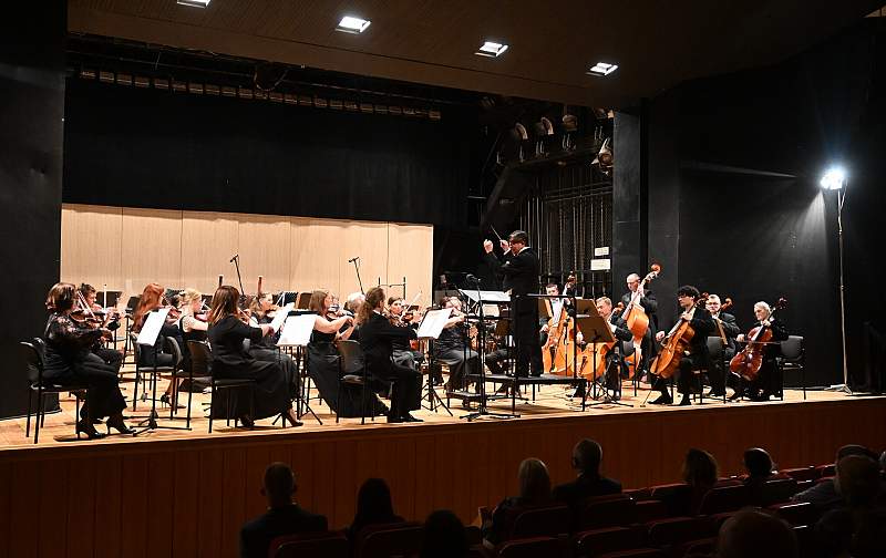 Światowe prawykonanie koncertu wiolonczelowego "Pictures for Cello & Symphony Orchestra"