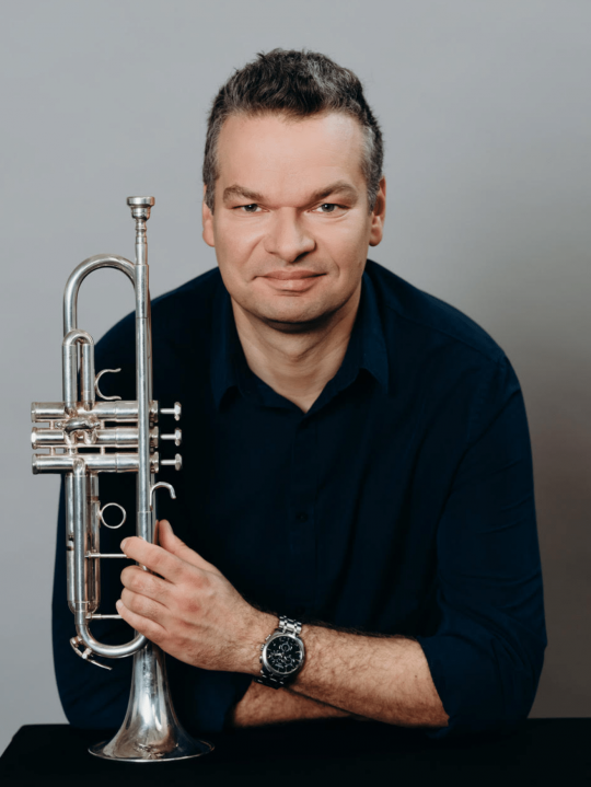 Grafika Zakończenie sezonu