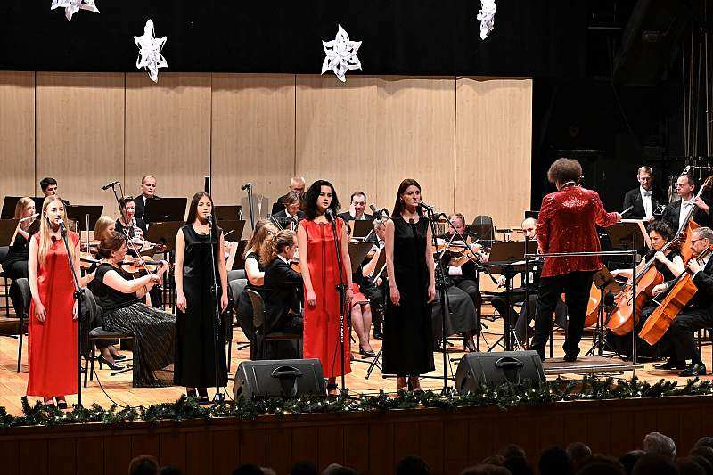 Koncert wigilijny "Raduj się świecie!"