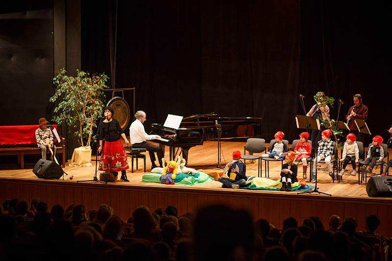 Baśnie Muzyczne w Filharmonii. Marysieńka i krasnoludki