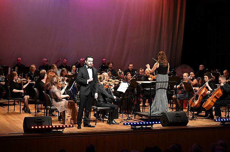 Najpiękniejsze utwory z oper i operetek