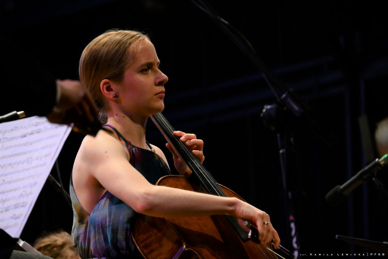 Barwna wiolonczela