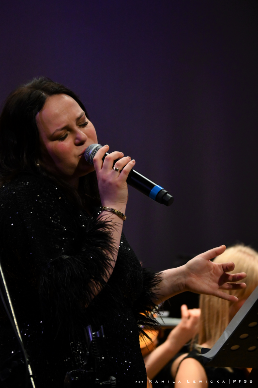Koncert świąteczny. Leć kolędo w świat!