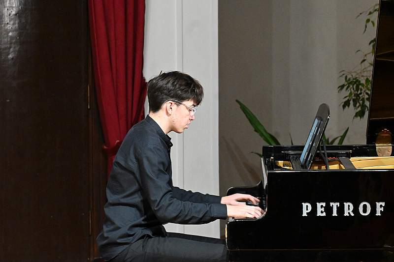 Kilar wokół młodych