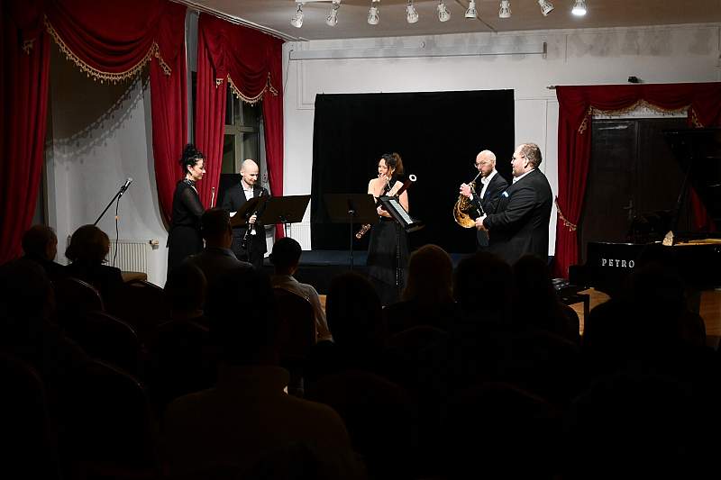 Kilar wokół młodych