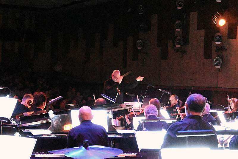 "Ekspres Polarny" - FILHARMONIA PO HEJNALE - cykl koncertów familijnych w PFSB