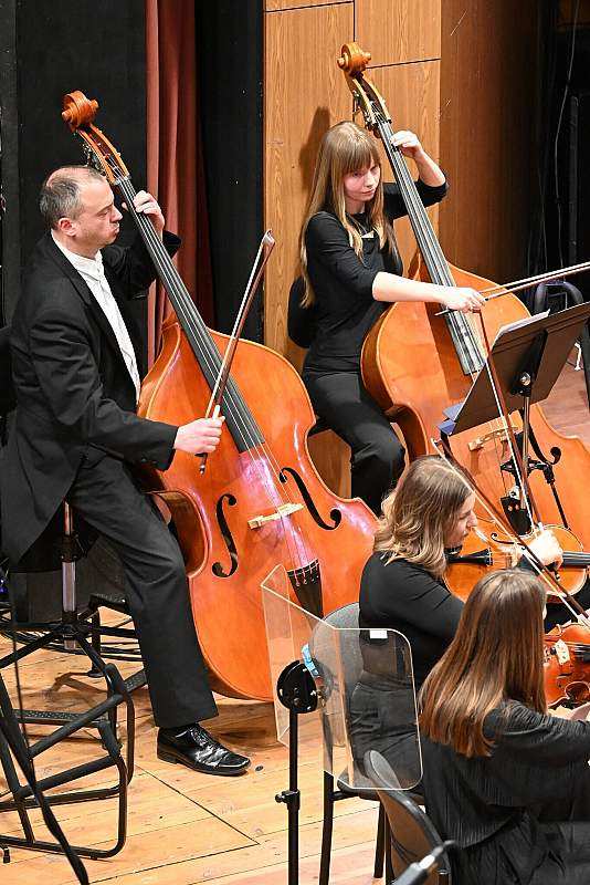 Wino, kobiety i śpiew - koncert z okazji dnia kobiet