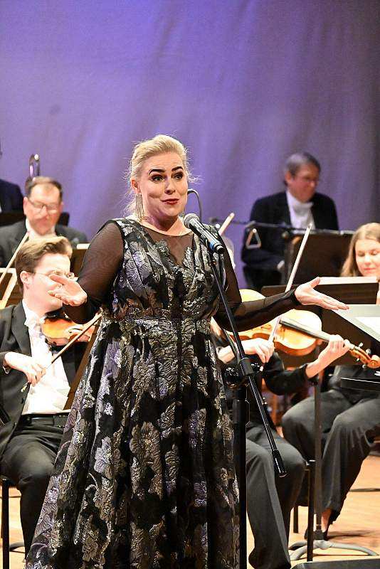 Wino, kobiety i śpiew - koncert z okazji dnia kobiet