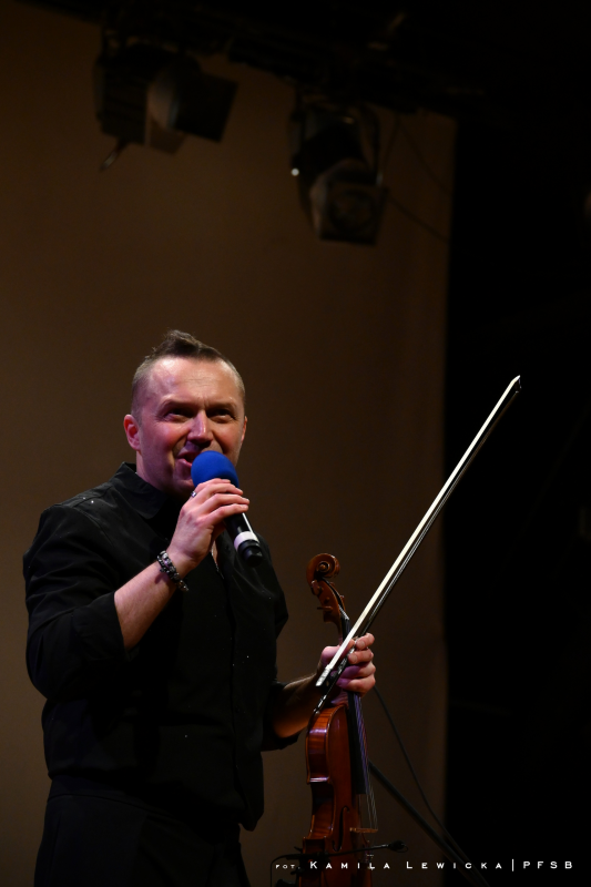 Muzyczna podróż dookoła świata